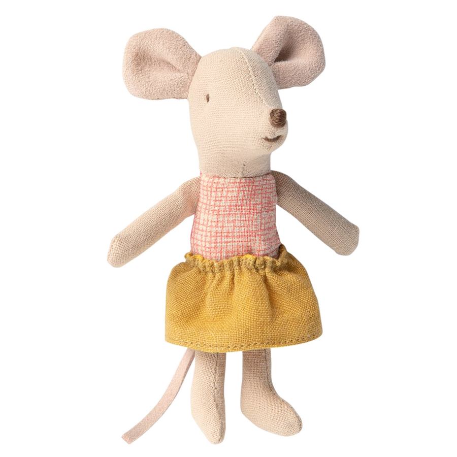 Little Sister Mouse in Matchbox 16-0722-01 mouse