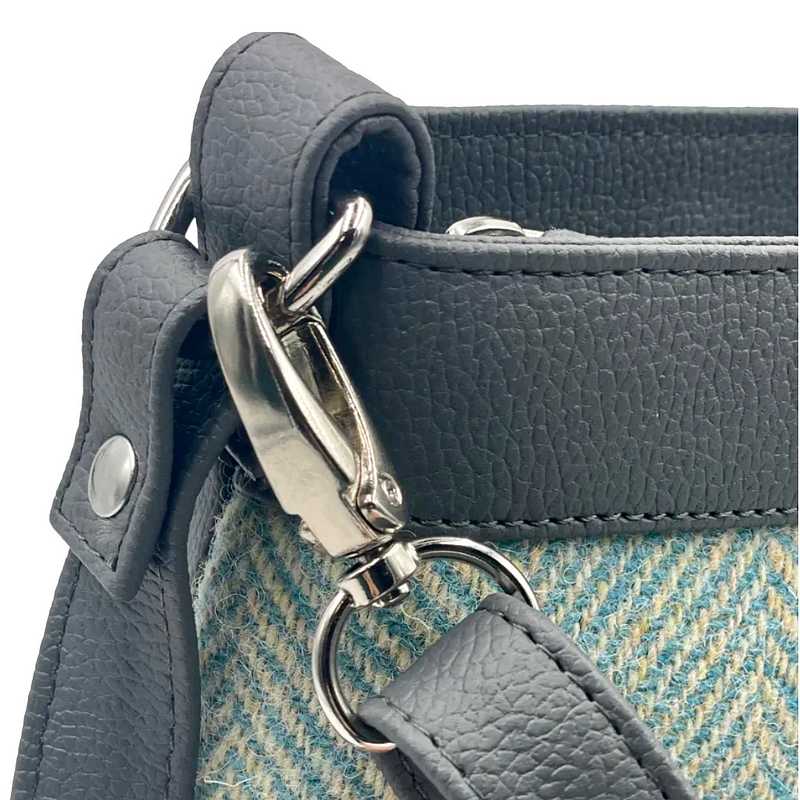 Maccessori Large Shoulder Bag Turquoise Herringbone Harris Tweed detail