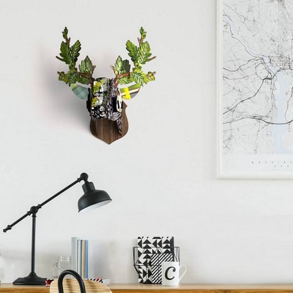 Deer Head Ornament - Lovers' Oak