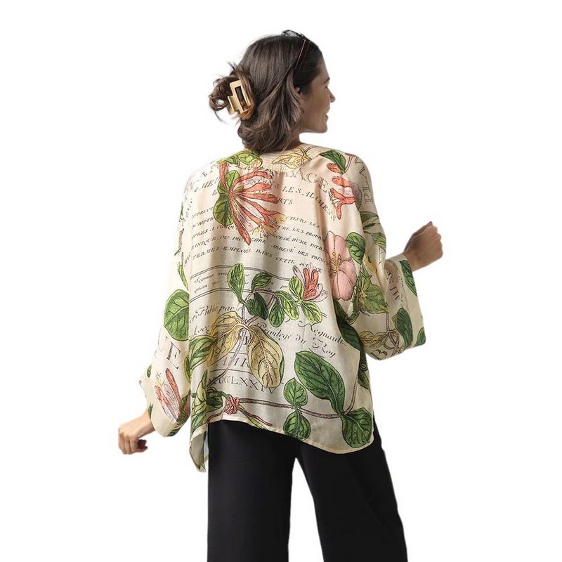 One Hundred Stars Honeysuckle Kimono Natural KIMHONNAT on model back
