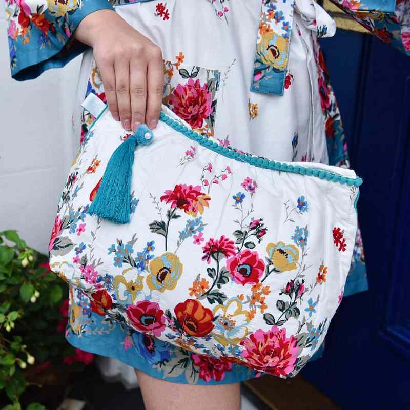 Powell Craft Floral Poppy Large Quilted Wash Bag QWB161 lifestyle