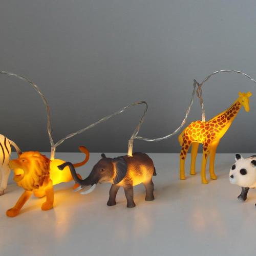 String LED Lights Safari Animals standing lit 1