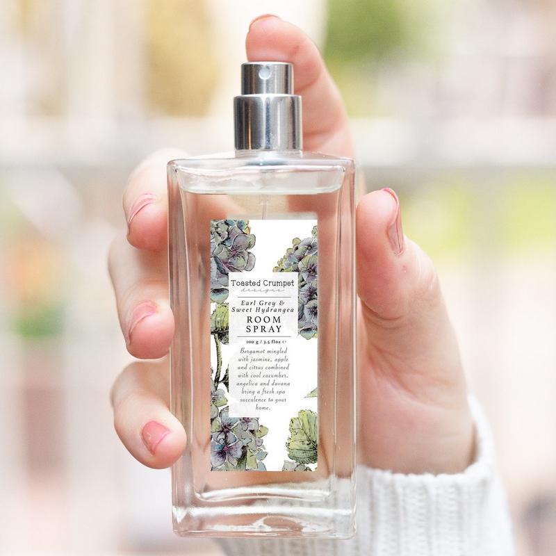 Toasted Crumpet Earl Grey and Sweet Hydrangea Room Spray RS25 in use