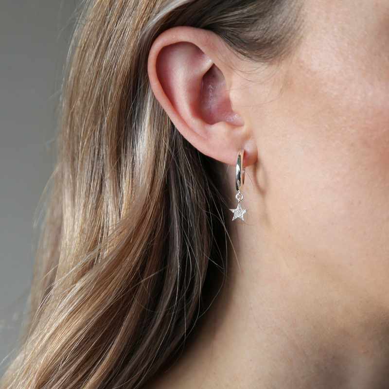 Tutti & Co Gaze Earrings Silver EA414S on model