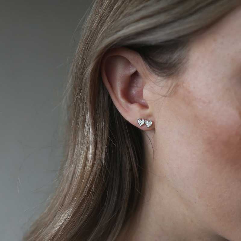 Tutti & Co Heartbeat Earrings Silver EA414S on model