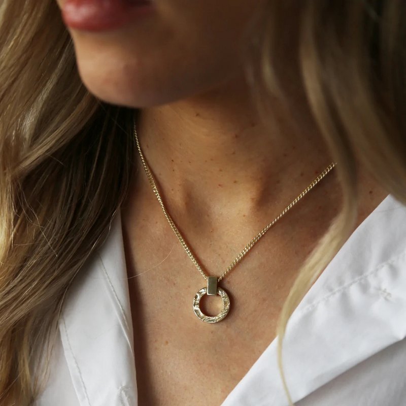 Tutti & Co Jewellery Palm Necklace Gold NE563G on model close-up