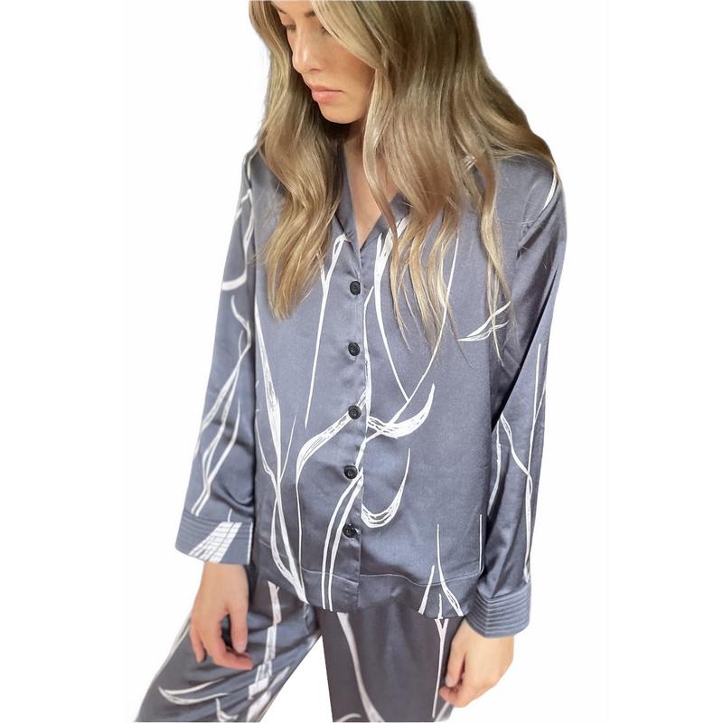 Tutti & Co Mist Pyjama Set PJ10 on model