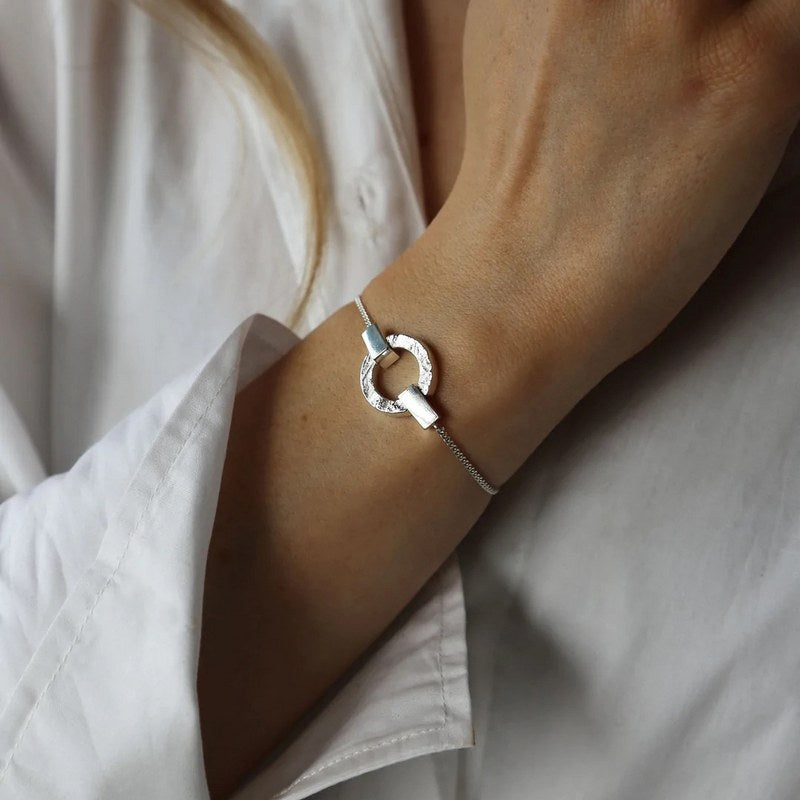 Tutti & Co Palm Bracelet Silver BR562S on model