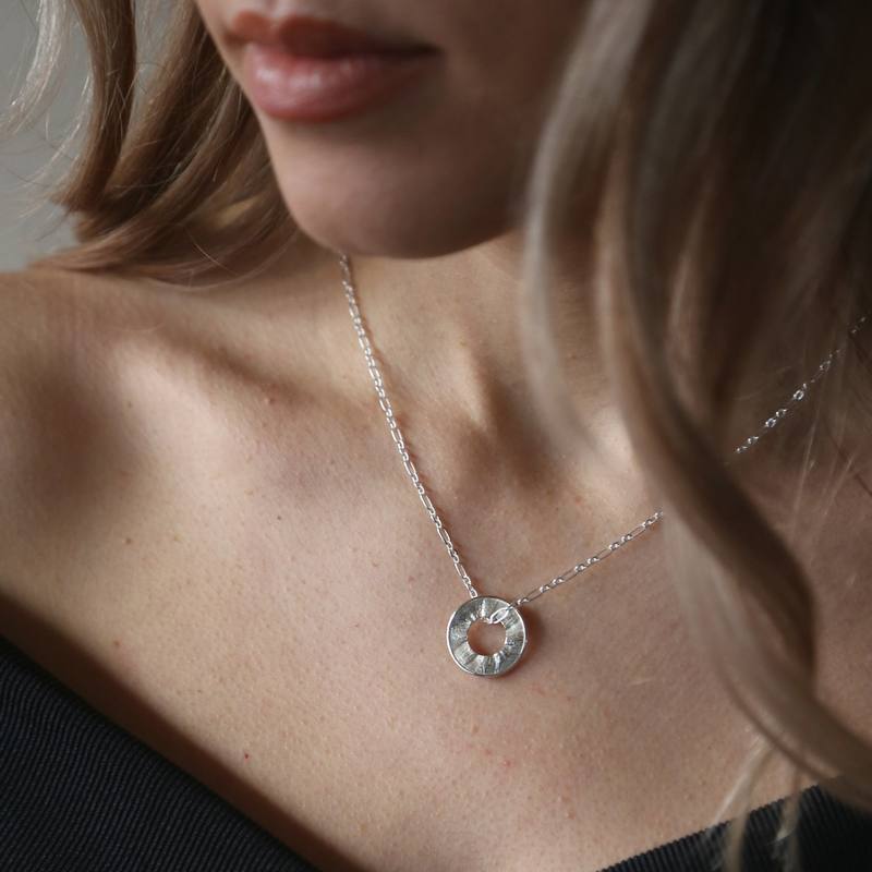 Tutti & Co Sunrise Necklace Silver NE522S on model