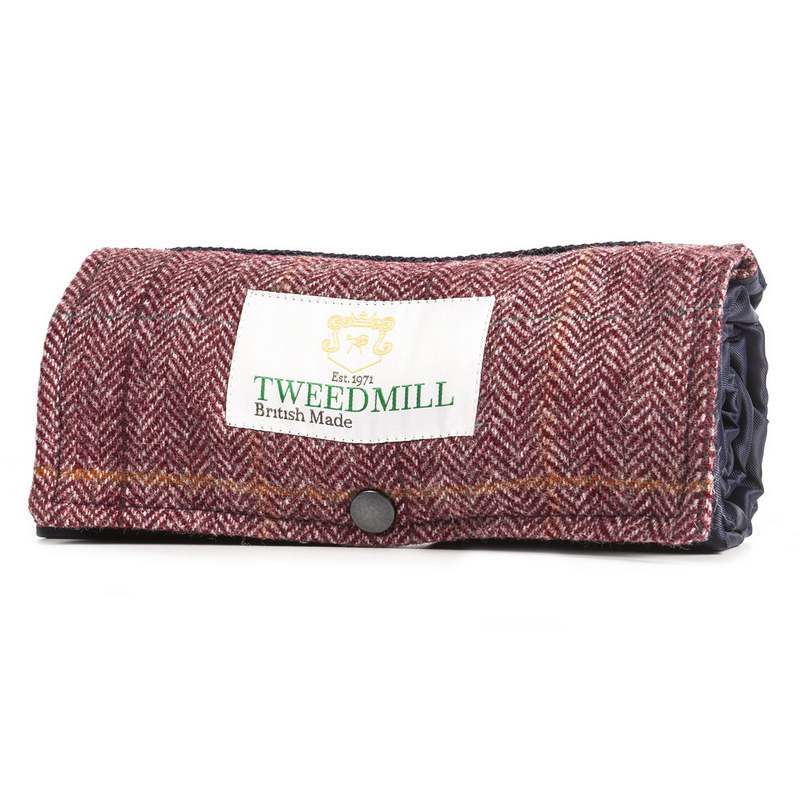 Tweedmill Tweed Walkers Companion Rug Red OUWKT372002 main