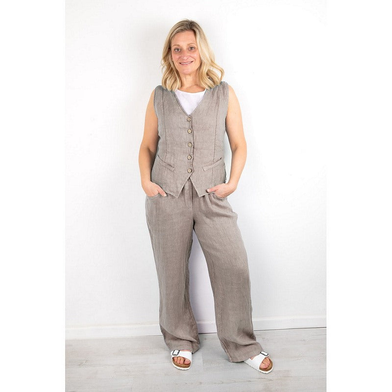 Amazing Woman Clothing Odie Wide Leg Long Linen Trousers Fango on model