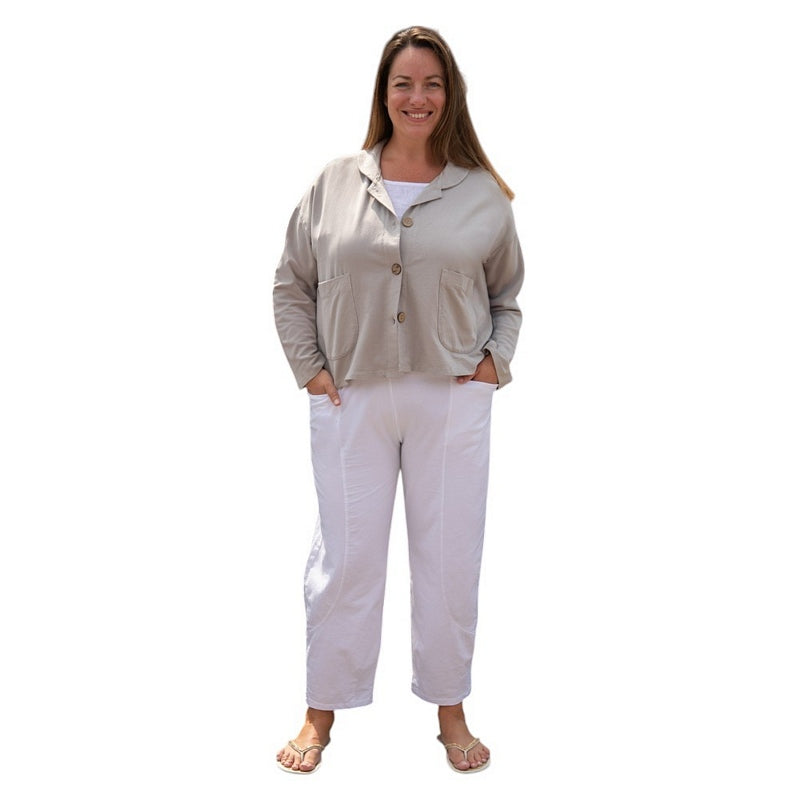 Amazing Woman Goldie Loop Back 2 Pocket Jersey Jacket Fango model