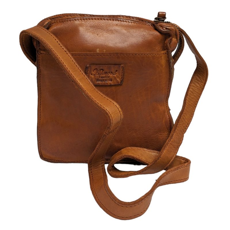 Ashwood Leather Crossbody Bag Medium Tan D-101 TAN front with strap