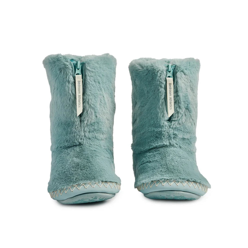 Bedroom Athletics Marilyn Faux Fur Slipper Boot Seafoam Pair front