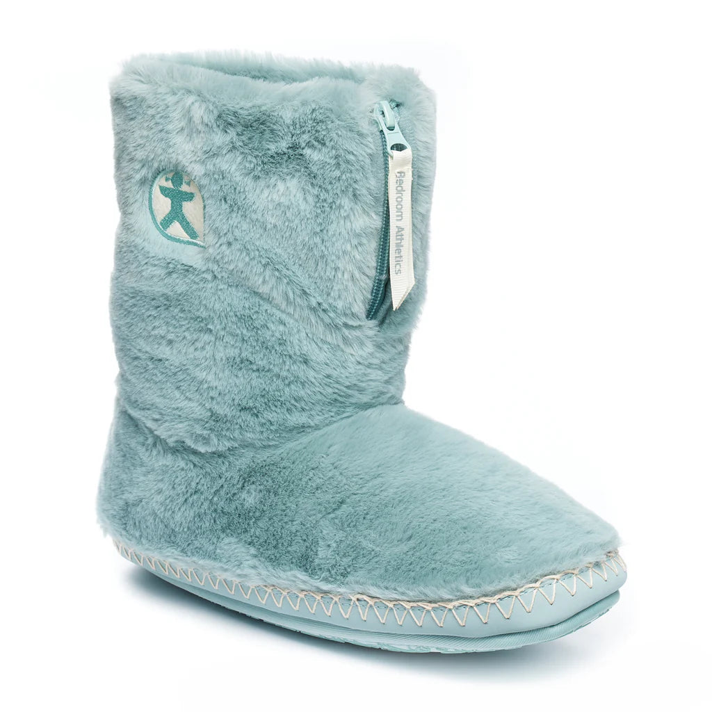 Bedroom Athletics Marilyn Faux Fur Slipper Boot Seafoam Single angled