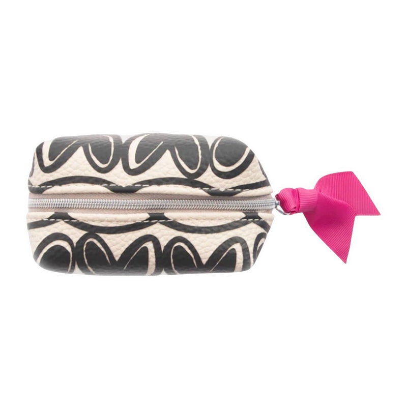 Caroline Gardner Mono Linked Hearts Ultra Mini Cube Cosmetic Bag UMC102 top