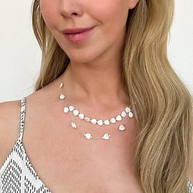 Carrie Elspeth N1542 Shell Heart Mother Of Pearl Links Necklace model