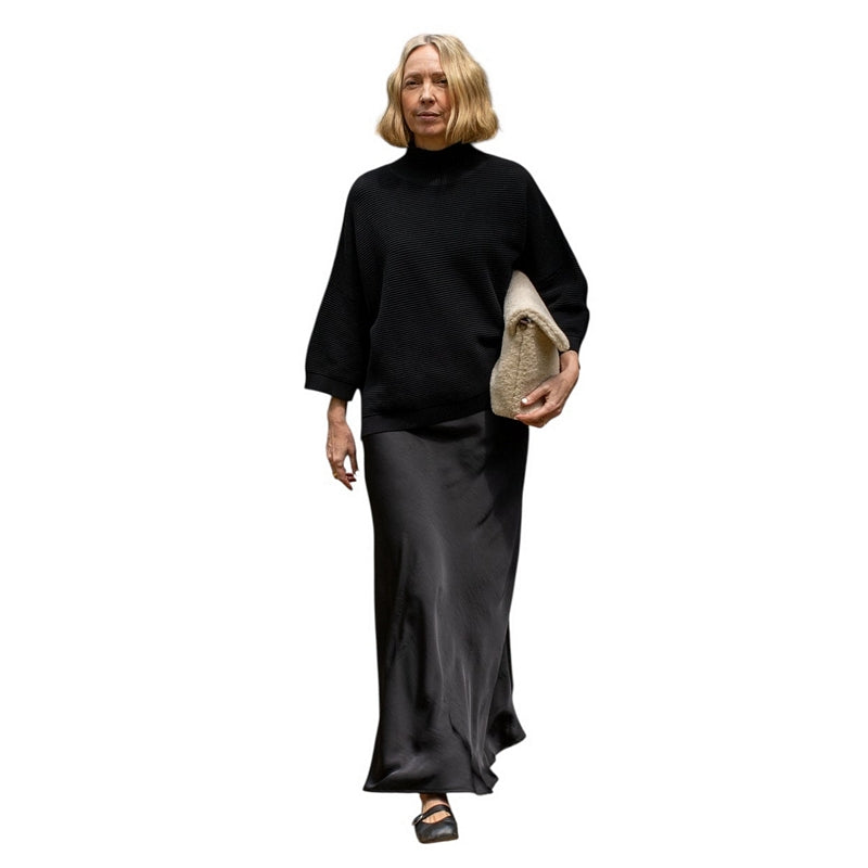 Chalk Clothing Gina Skirt Black on model front