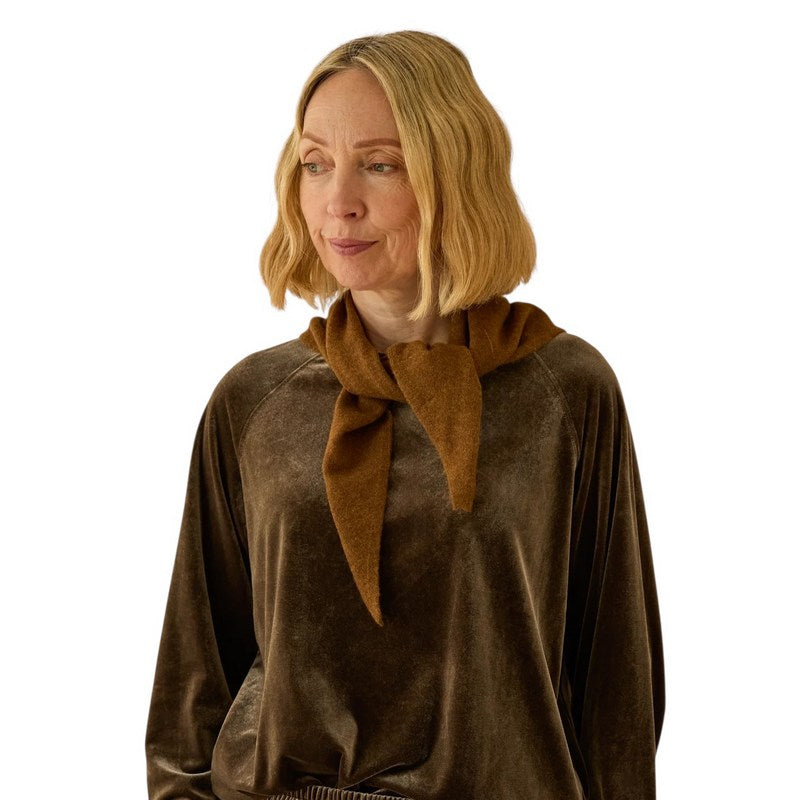 Jane Triangle Scarf in Bracken