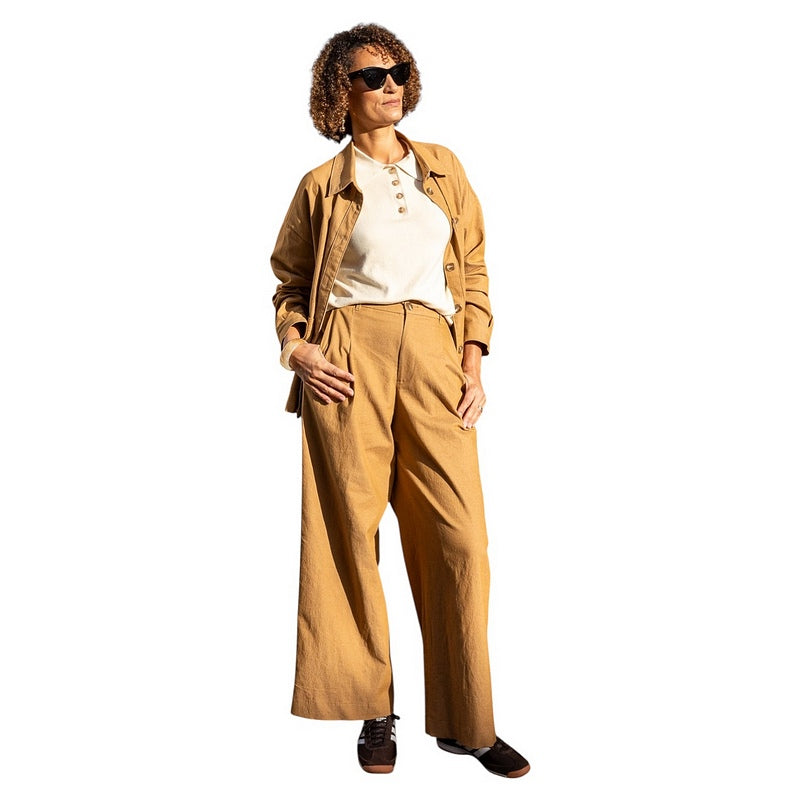 Chalk Clothing Jasmine Trousers Tan on model 2