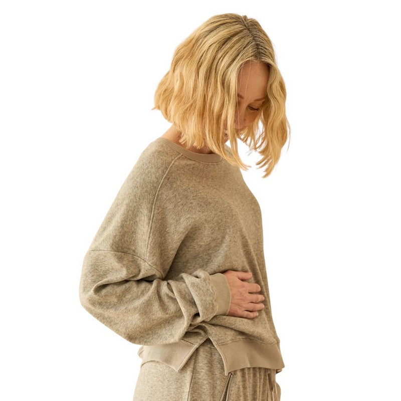 Chalk Clothing Kerrie Sweatshirt Mole on model side