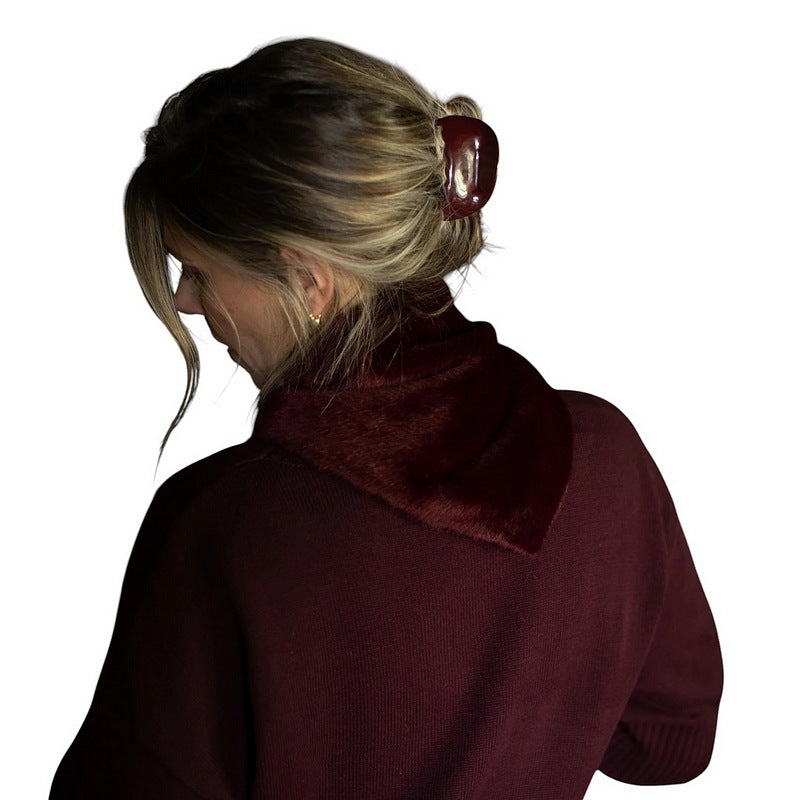 Chalk UK Chilham Hair Claw Merlot on model