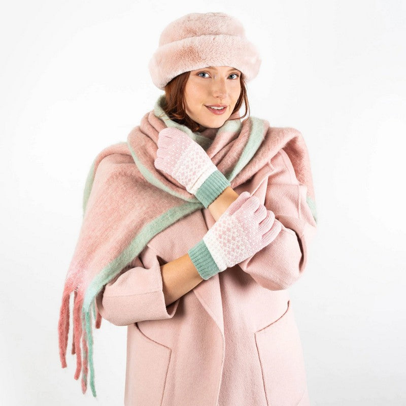 Dents Soft Blanket Scarf with Contrast Edges Pale Pink and Mint 4-2900 on model