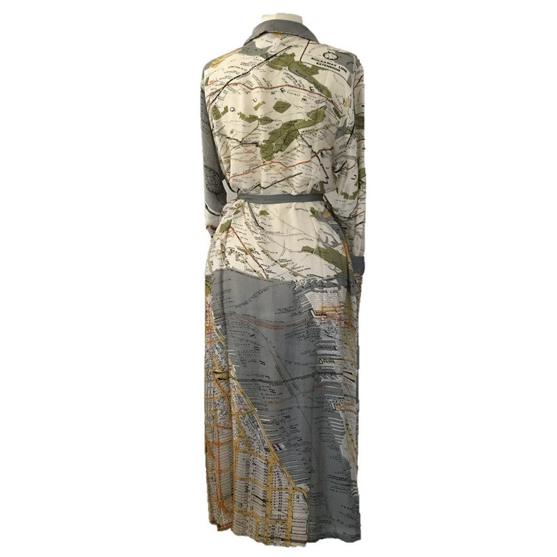 One Hundred Stars Dressing Gown with New York City Grey GWNMAPNYC back
