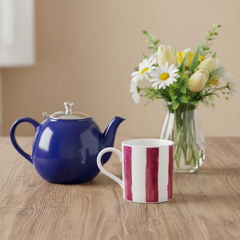 Floh Raspberry Striped Bone China Mug FM54FH lifestyle