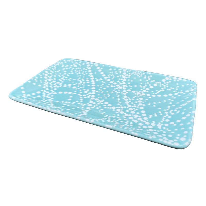 Gisela Graham Pale Blue Spotty Ceramic Trinket Dish Large 32949 angled