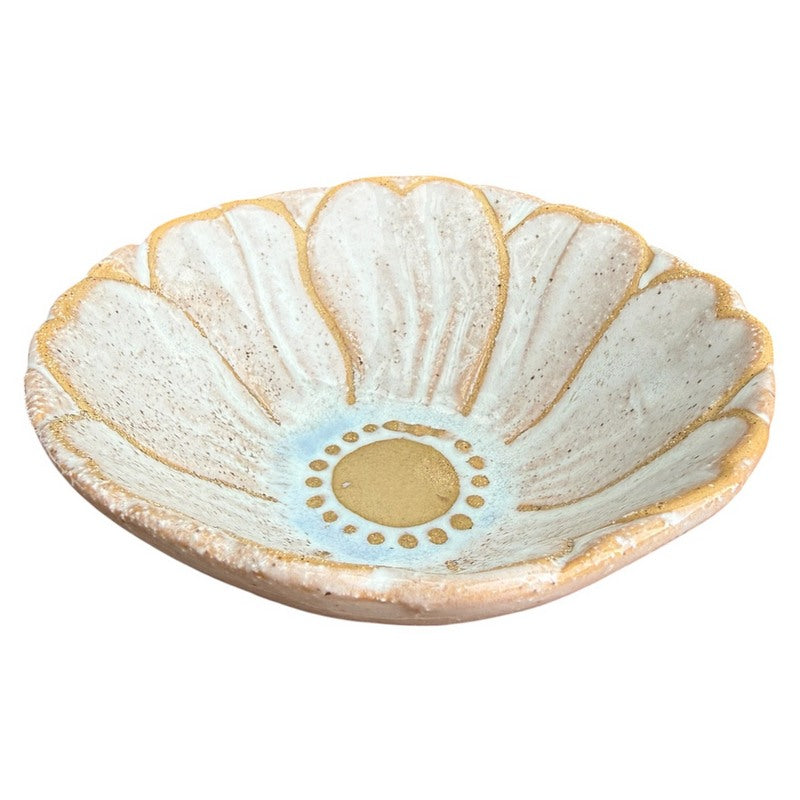Gisela Graham White Stoneware Flower Mini Bowl 33162 angled
