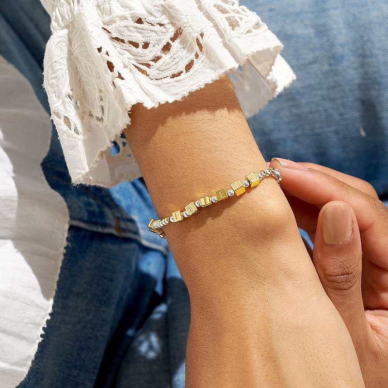 Joma 7082 Happy Little Moments 'Friendship Bracelet on model