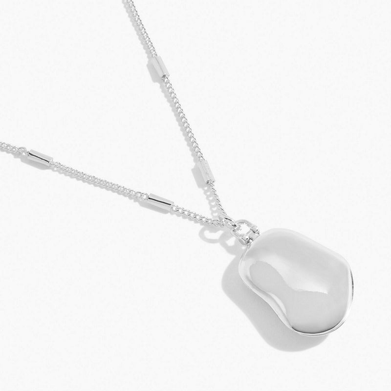 Joma Jewellery 6381 My Moments Silver Pebble Locket closed