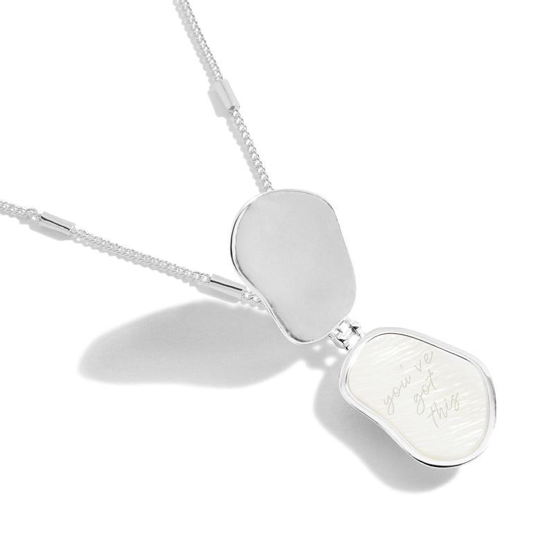 Joma Jewellery 6381 My Moments Silver Pebble Locket open