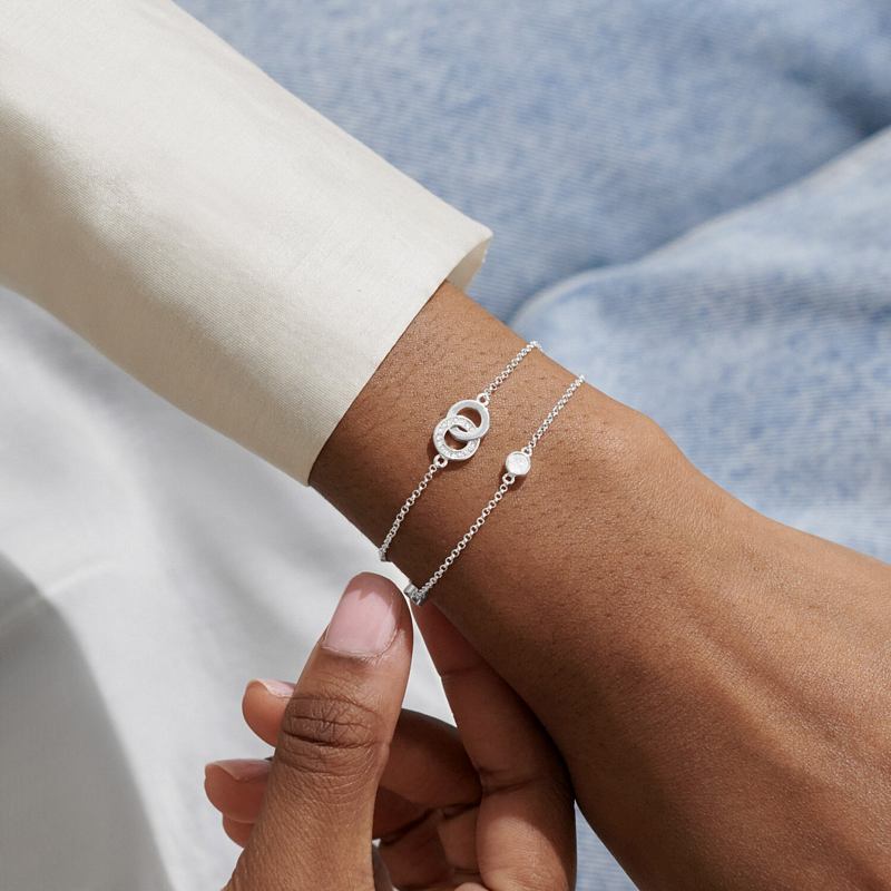 Joma Jewellery 8646 Lumia Linked Circles Bracelet Silver model