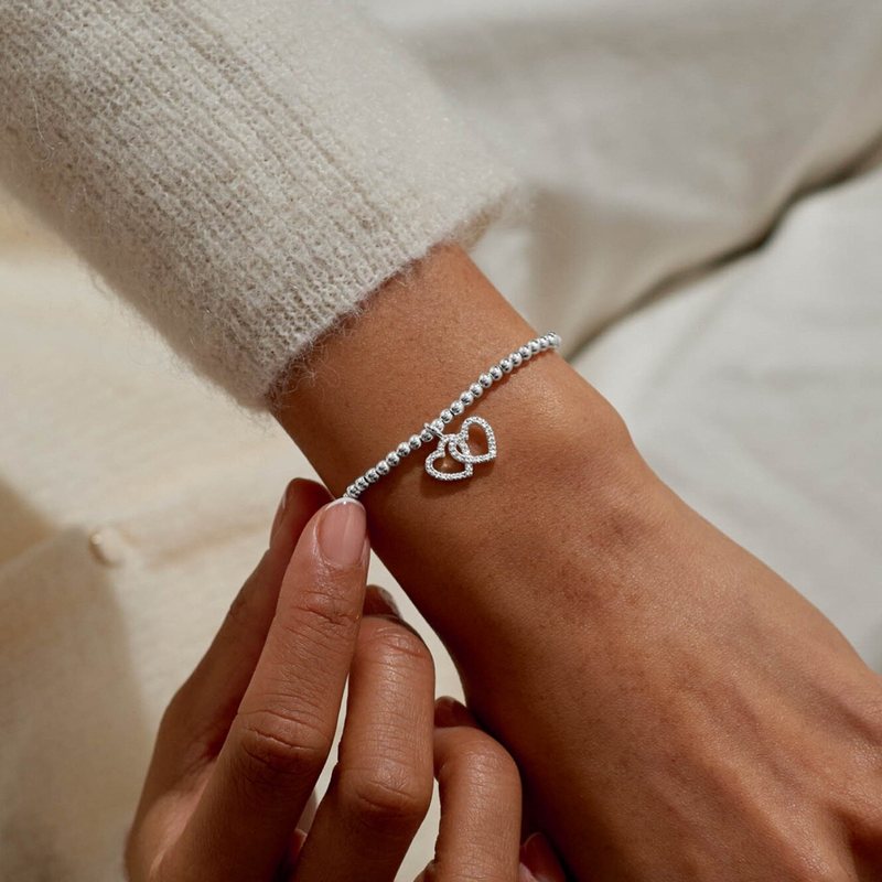 Joma Jewellery A Little Merry Christmas Fabulous Friend Bracelet 9176 on model