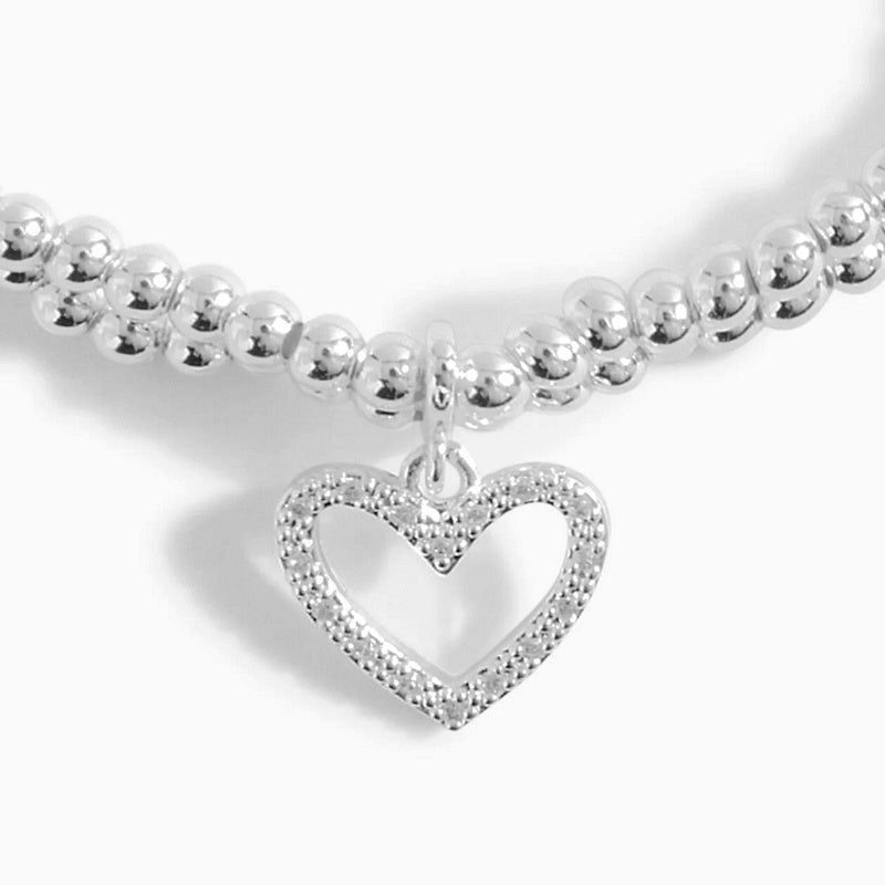 Joma Jewellery Lila Heart Layered Bracelet 5915 detail
