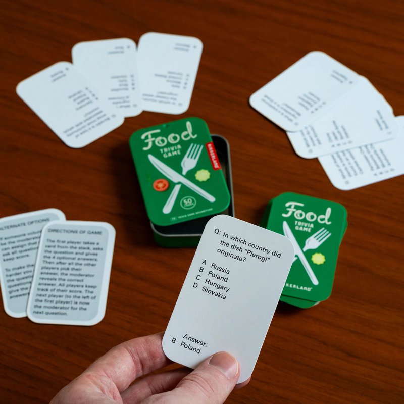 Kikkerland Food Trivia Game In A Tin GG263 lifestyle
