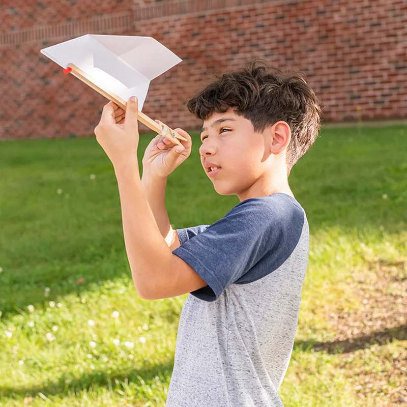 Kikkerland Huckleberry Paper Plane Launcher HB40-F model