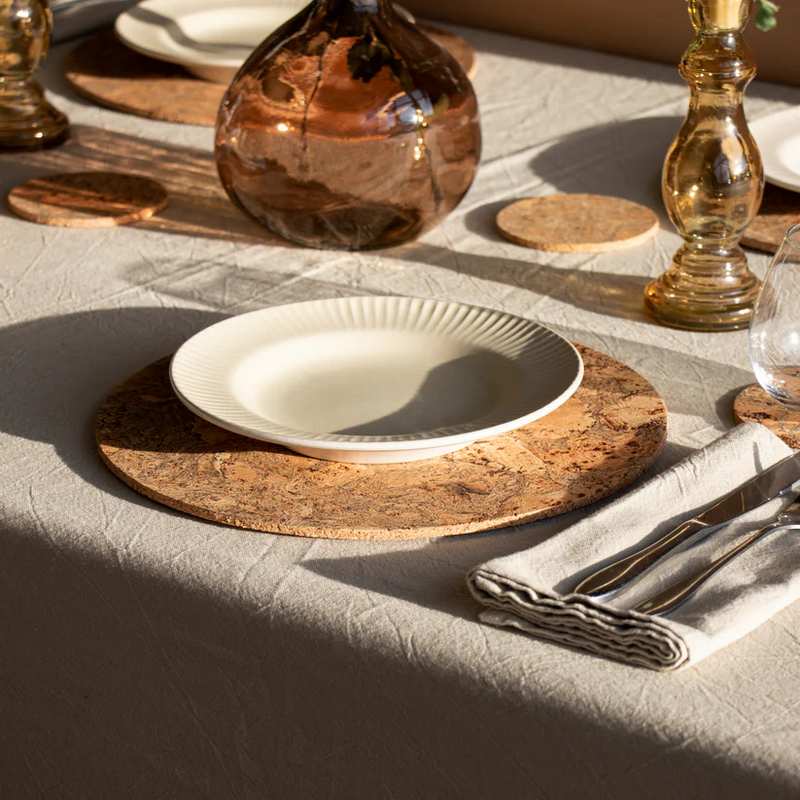 Liga Eco Living Natural Cork Placements Round Set IG-ROU-PM-SET lifestyle