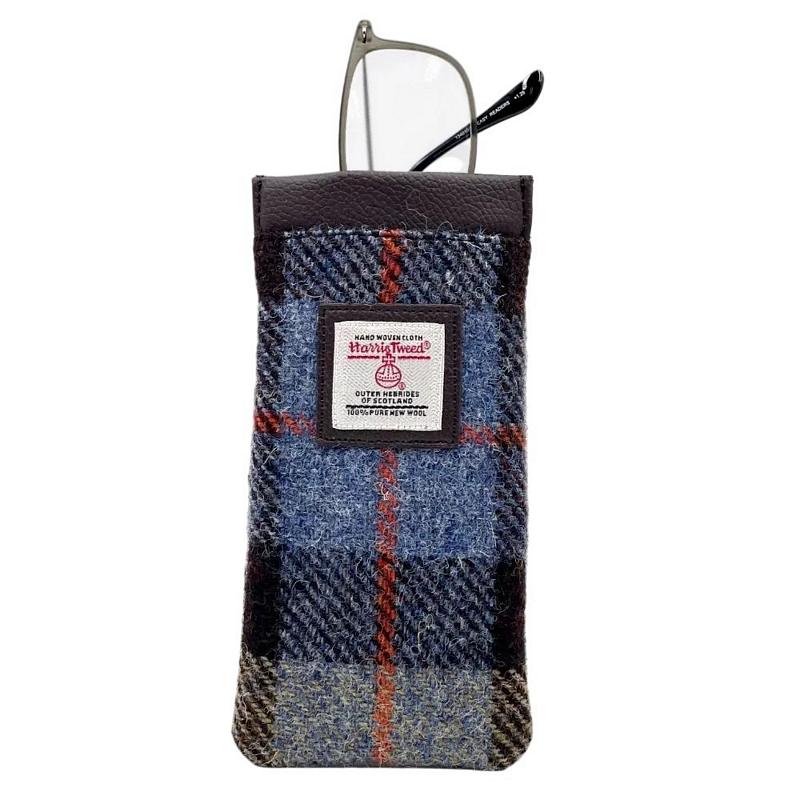 Maccessori Glasses Sleeve Blue Brown Check CB2202-TRT021  with glasses