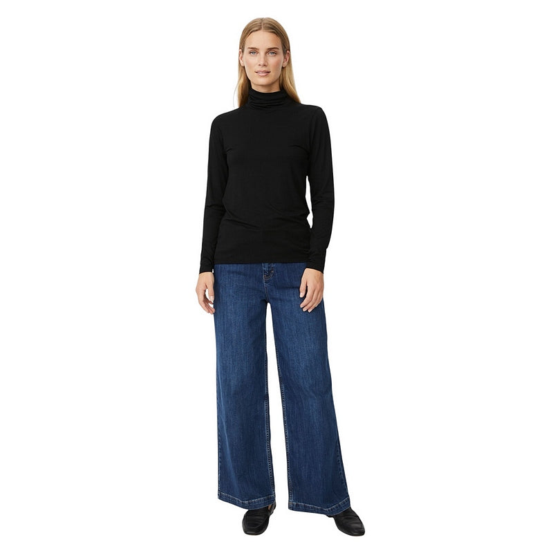 Masai Clothing Brooklyn Jersey Top in Black 1011885-0001S on model main