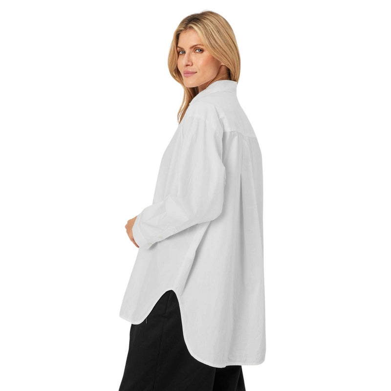 Masai Clothing Ma Idette Poplin Oversize Shirt White 1008715-1000S on model side