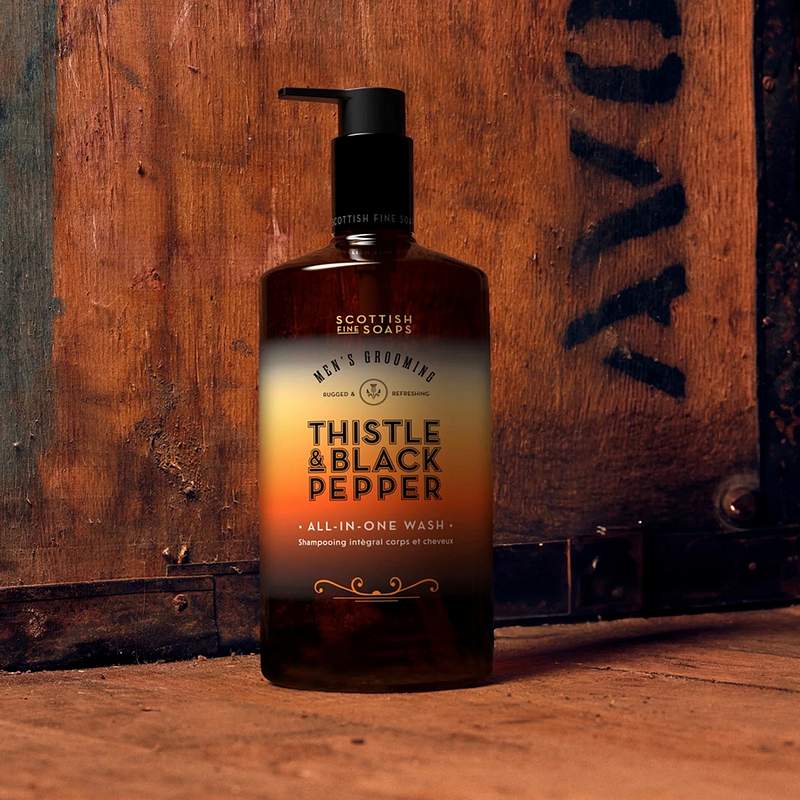 Men's Grooming Thistle & Black Pepper All-In-One-Wash lifestyle 1