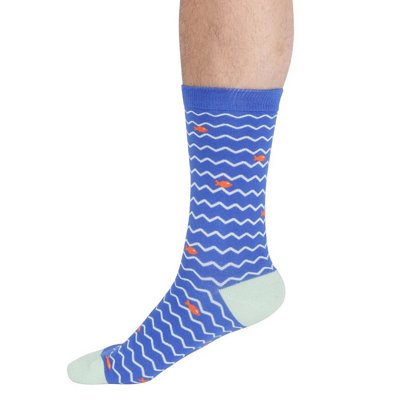Mens Wavy Sea Stripe Organic Cotton Crew Socks Cobalt Blue on model single