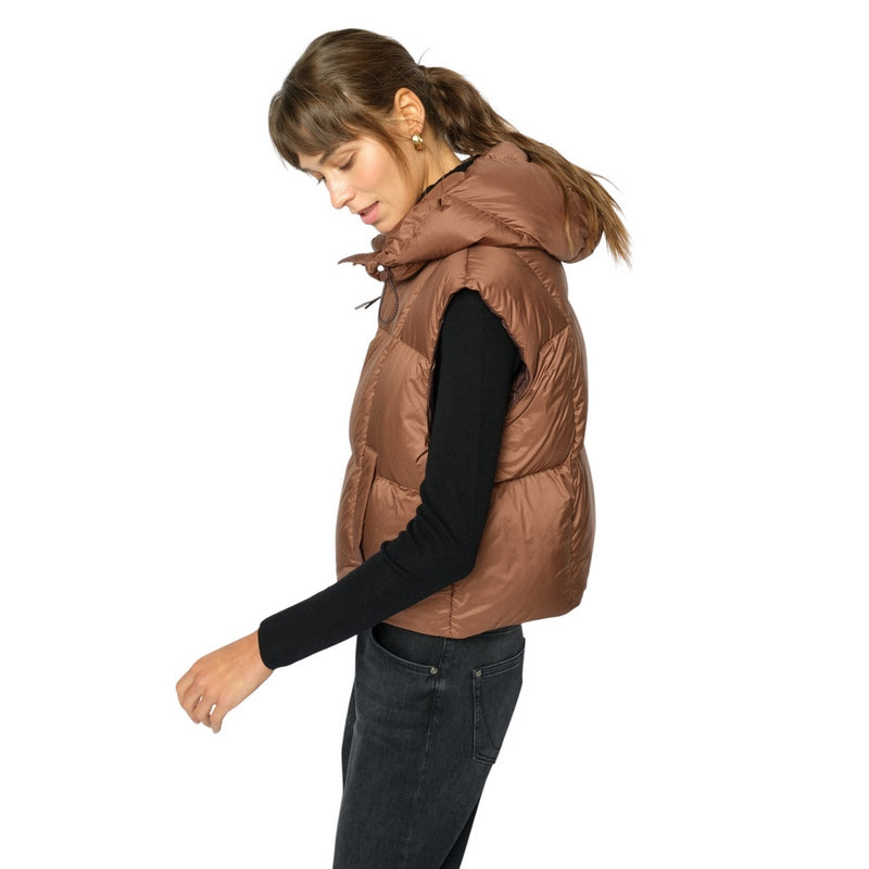 Mos Mosh Kiara Tally Down Gilet Downtown Brown 181370-199 on model side