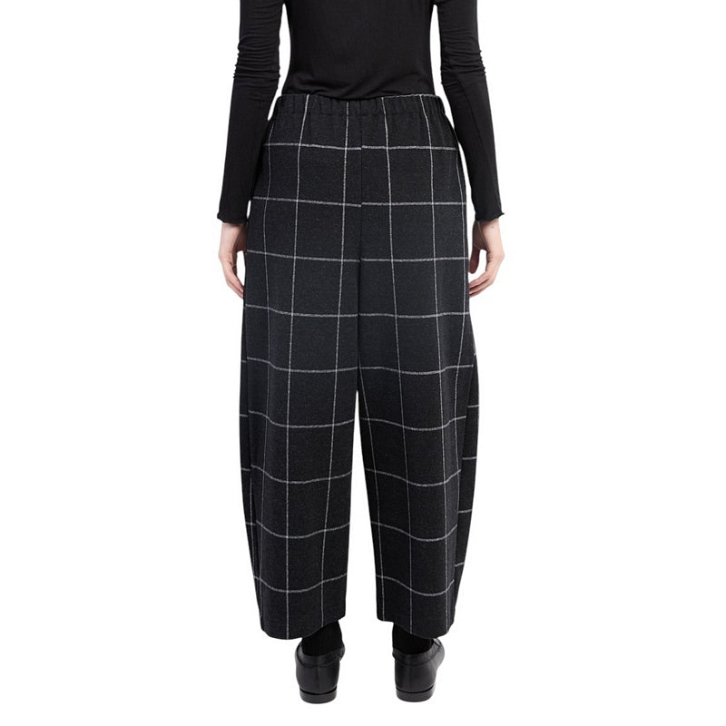 Neirami Easy Trousers Brush Check P008BI on model rear