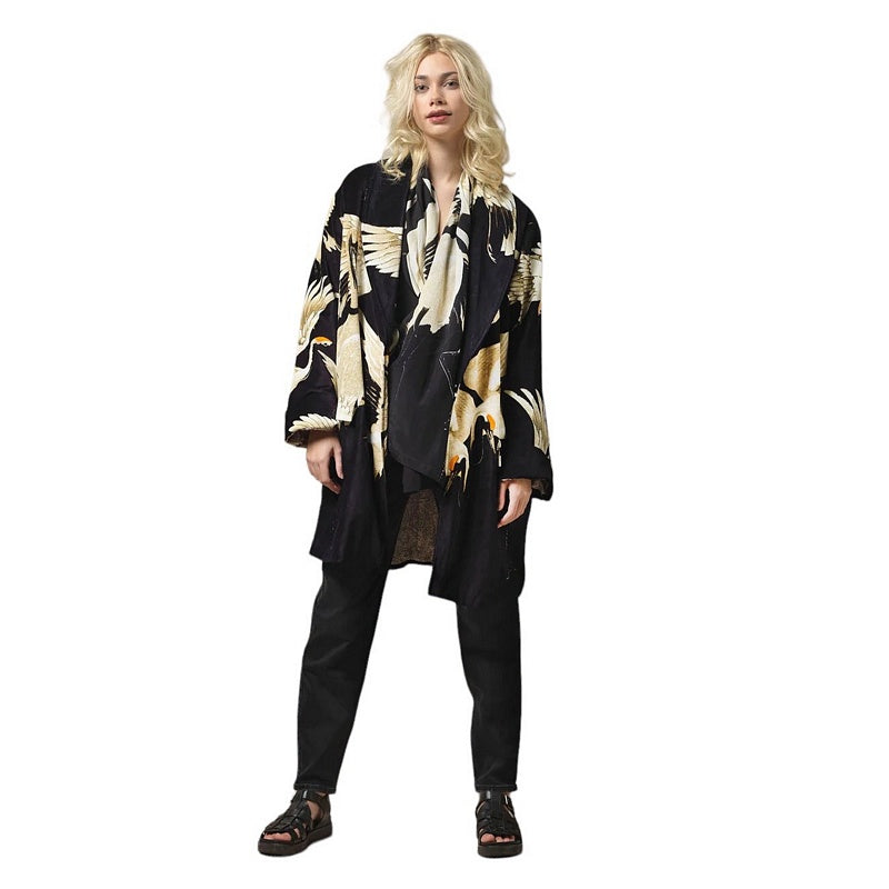 One Hundred Stars Boyfriend Velvet Jacket Stork Black on model front