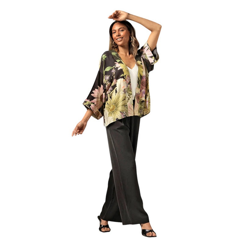 One Hundred Stars Crepe Kimono Daisy Black CKMDAIBLKon model main