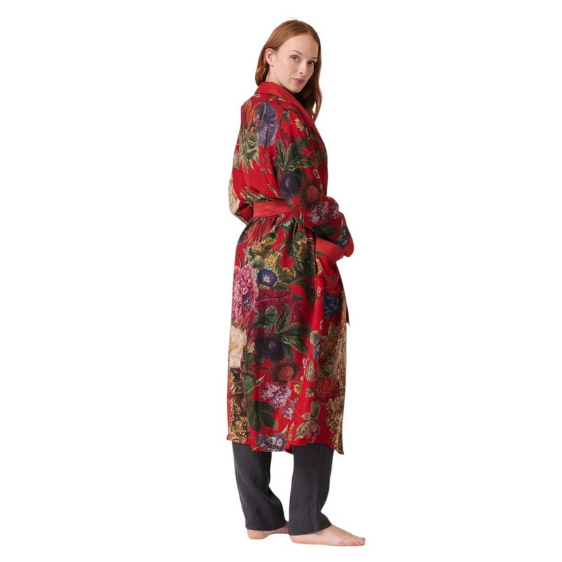 One Hundred Stars Dressing Gown Primula Berry on model side